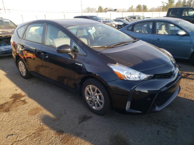 JTDZN3EU4HJ055580  toyota prius v 2017 IMG 0