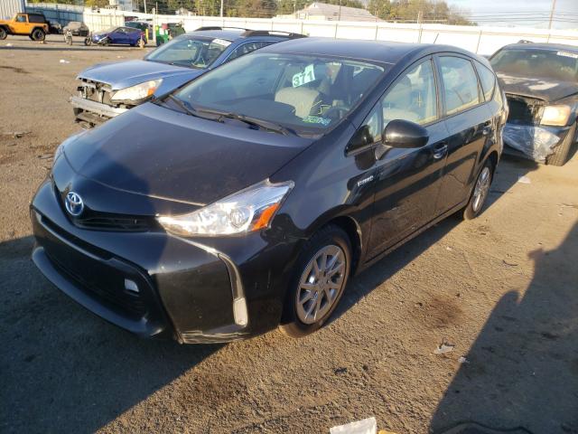 JTDZN3EU4HJ055580  toyota prius v 2017 IMG 1