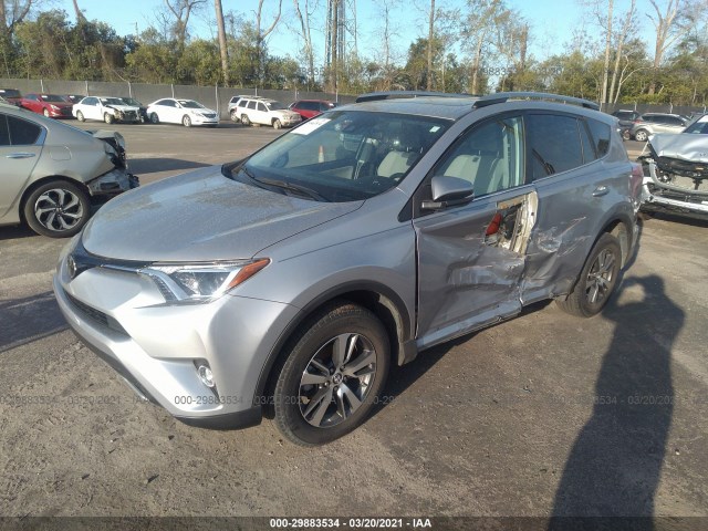 2T3RFREV5HW652313  toyota rav4 2017 IMG 1