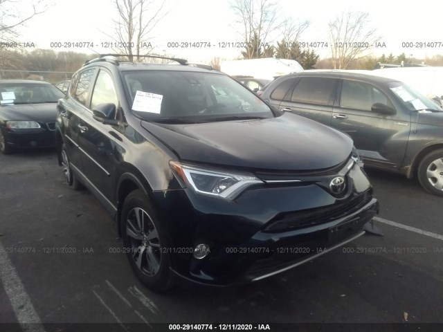 JTMRFREV8HD197826  toyota rav4 2017 IMG 0