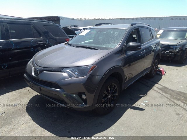 2T3RFREV7JW696576  toyota rav4 2018 IMG 1