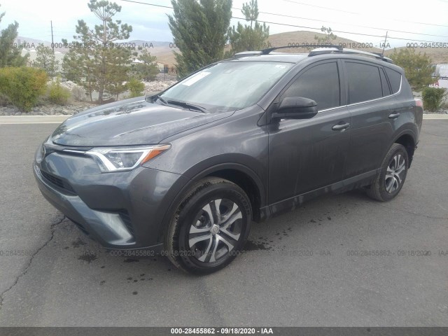 JTMBFREV0JD256035  toyota rav4 2018 IMG 1