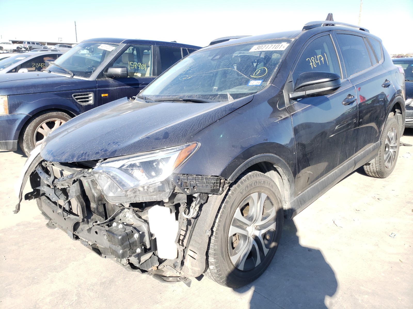 JTMZFREV2JJ156602  toyota rav4 le 2018 IMG 1