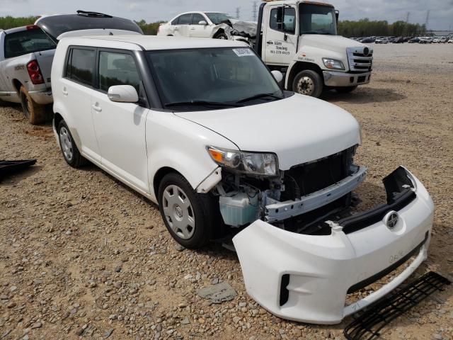 JTLZE4FE0B1135628  toyota scion 2010 IMG 0