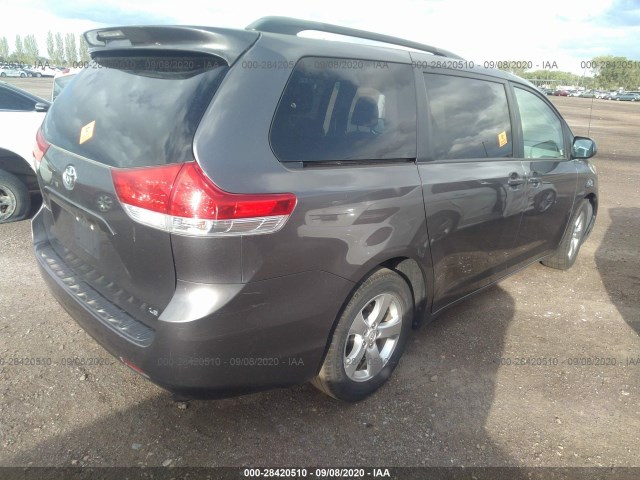 5TDKK3DC9DS337374  toyota sienna 2013 IMG 3