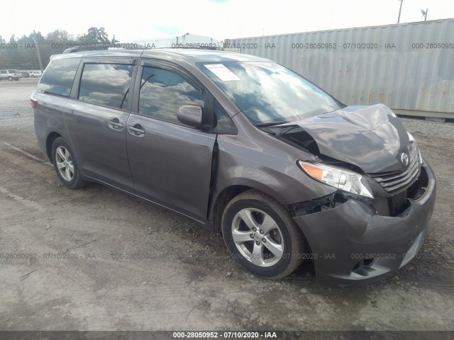 5TDKK3DC1FS682529  toyota sienna 2015 IMG 0