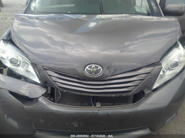 5TDKK3DC1FS682529  toyota sienna 2015 IMG 5