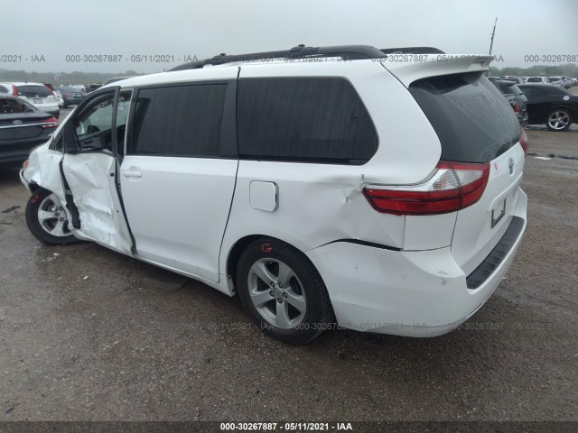 5TDKZ3DC2HS845655  toyota sienna 2017 IMG 2