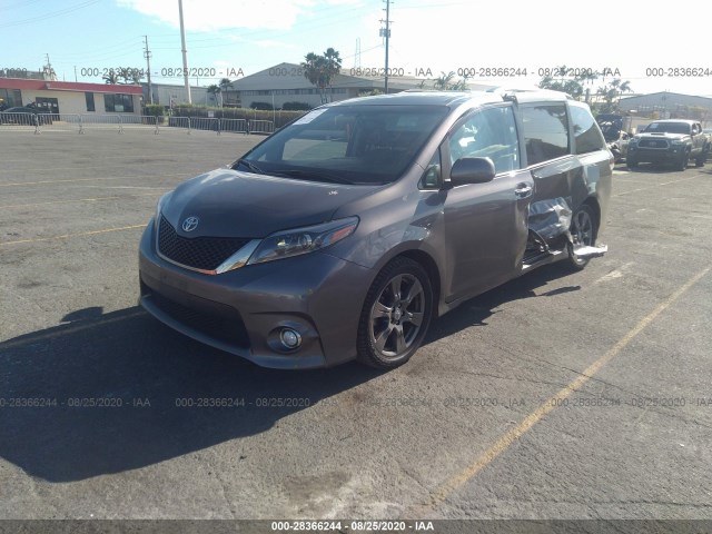 5TDXZ3DC8HS859923  toyota sienna 2017 IMG 1