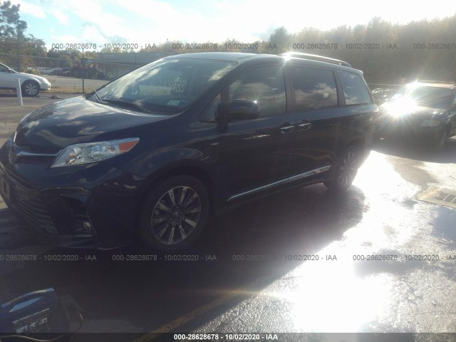 5TDDZ3DC9JS205425  toyota sienna 2018 IMG 1