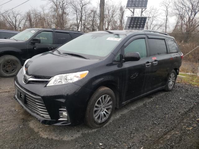 5TDYZ3DC7KS984066  toyota sienna 2018 IMG 1