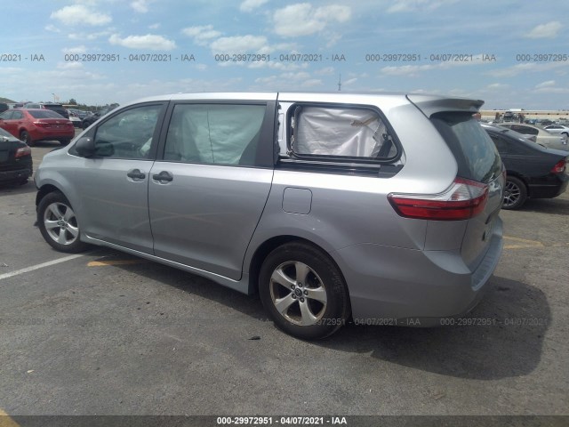 5TDZZ3DC0JS923354  toyota sienna 2018 IMG 2