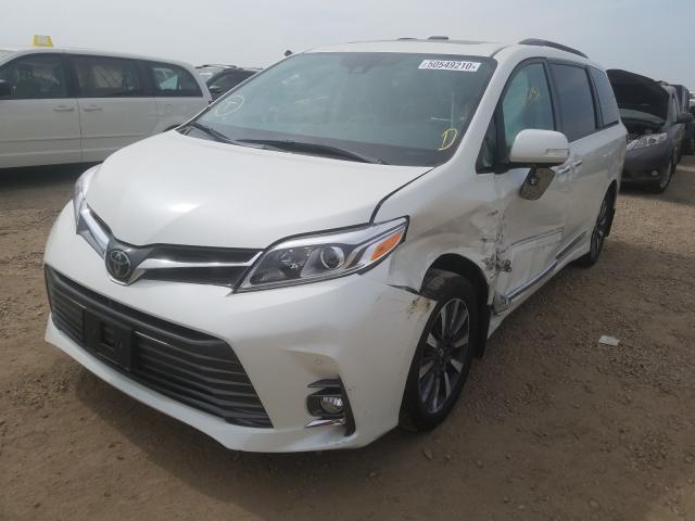 5TDDZ3DC2JS204116  toyota sienna xle 2018 IMG 1