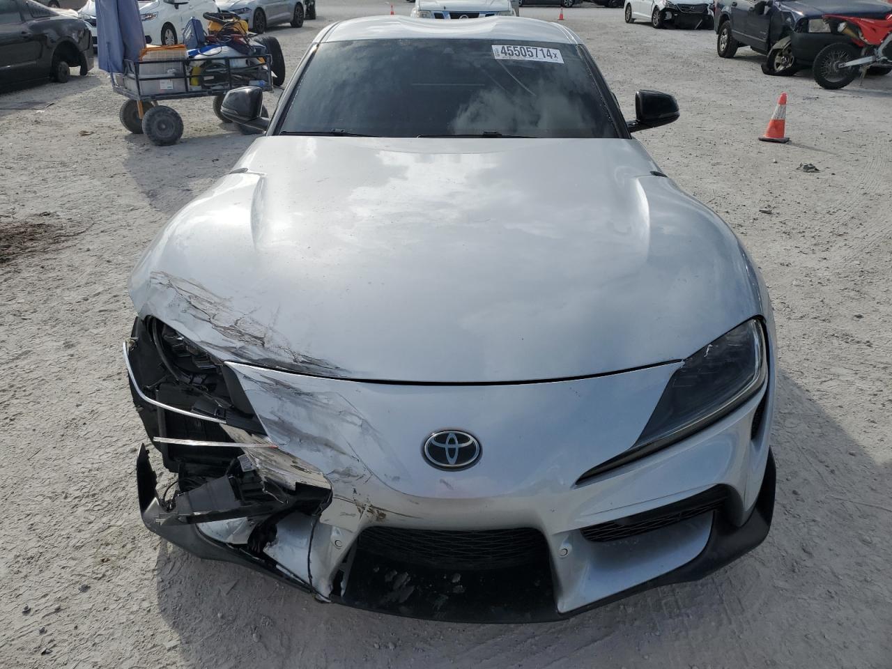 WZ1DB0C06MW039090  toyota supra 2020 IMG 4