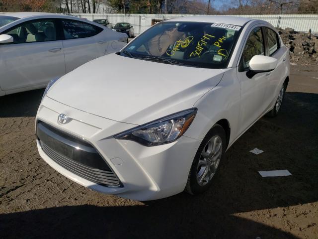 3MYDLBYV7JY331817  toyota yaris 2018 IMG 1