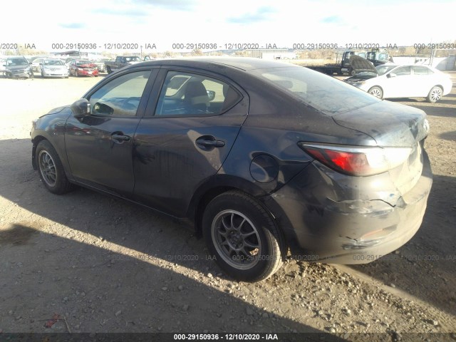 3MYDLBYV4JY308656  toyota yaris ia 2018 IMG 2