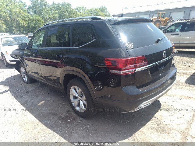 1V2BR2CA5JC501821  volkswagen atlas 2017 IMG 2