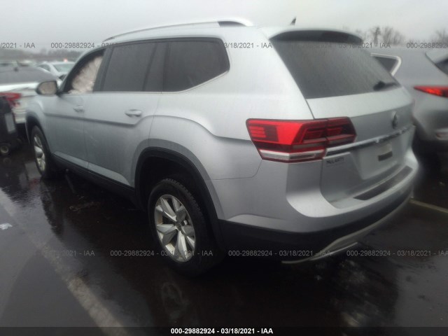 1V2GR2CA9JC541874  volkswagen atlas 2018 IMG 2