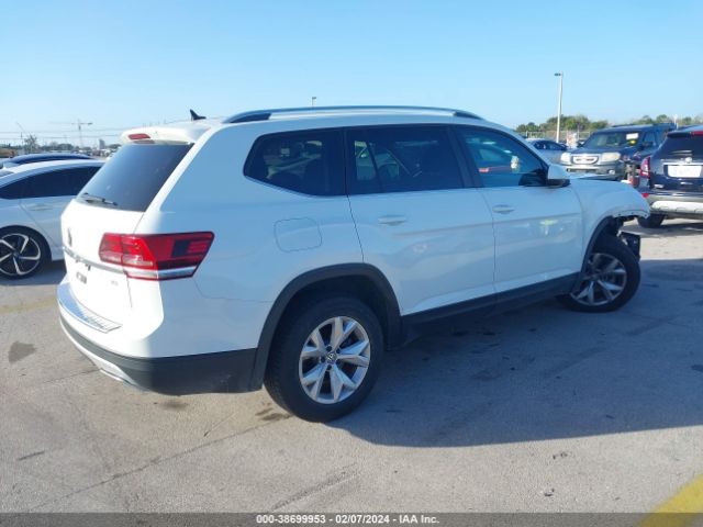 1V2DP2CA1JC597249  volkswagen atlas 2018 IMG 3