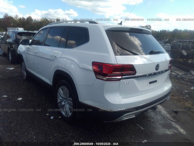 1V2MR2CA7KC502575  volkswagen atlas 2019 IMG 2