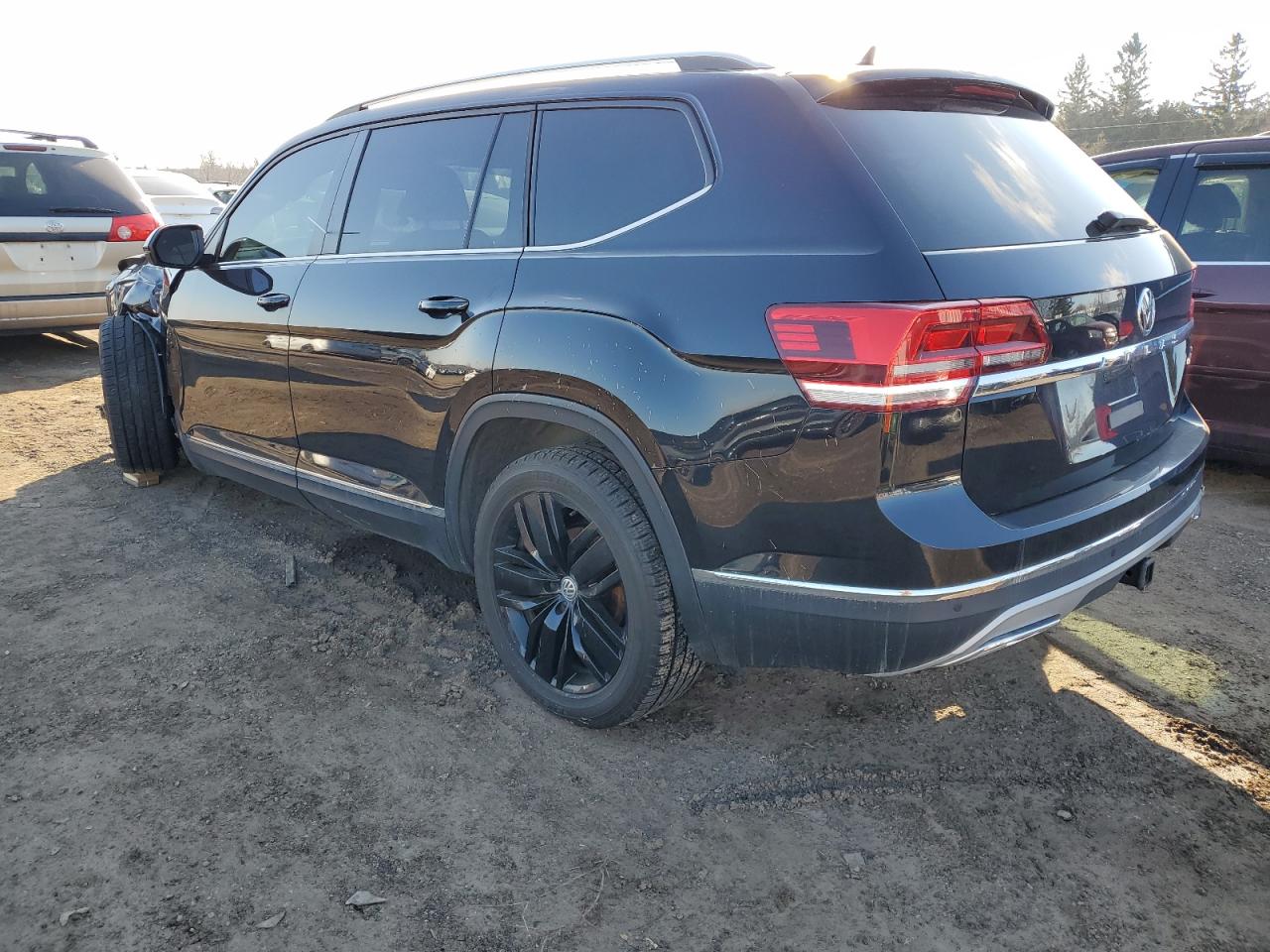 1V2MR2CA1KC591091  volkswagen atlas 2019 IMG 1