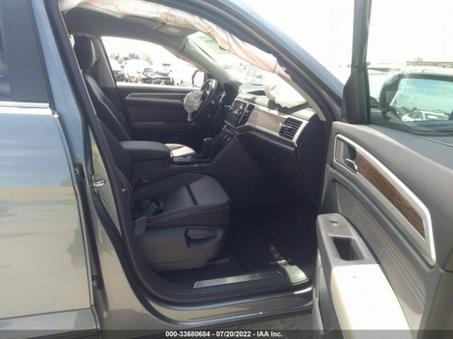 1V2JR2CA8NC528528  volkswagen atlas 2022 IMG 4