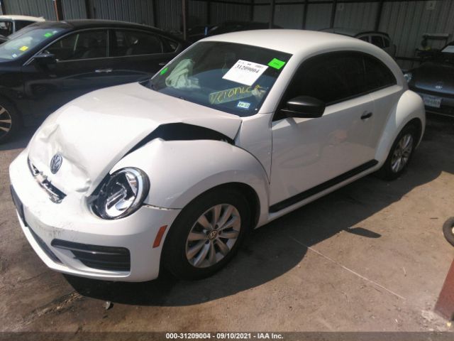 3VWF17AT2HM609783  volkswagen beetle 2017 IMG 1