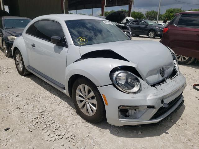 3VWF17ATXHM616741  volkswagen  2017 IMG 0