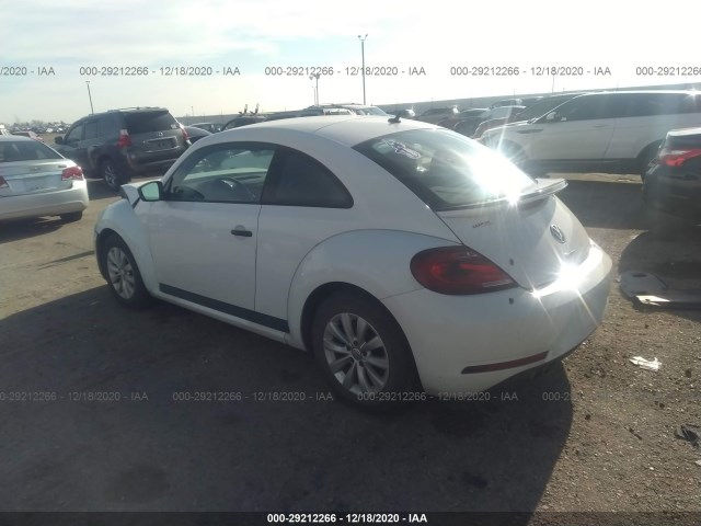 3VWFD7AT4JM716573  volkswagen beetle 2018 IMG 2