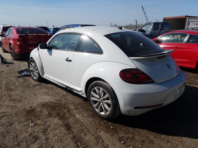 3VWF17AT5HM626089  volkswagen beetle 1.8 2017 IMG 2