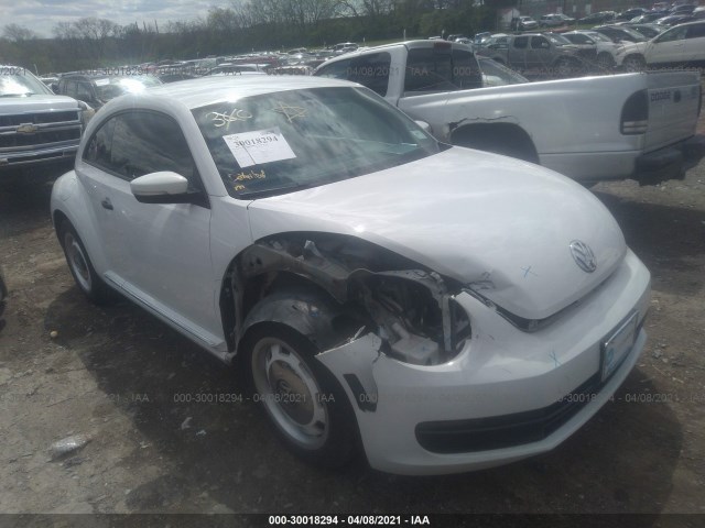 3VWF17ATXFM606756  volkswagen beetle coupe 2015 IMG 0