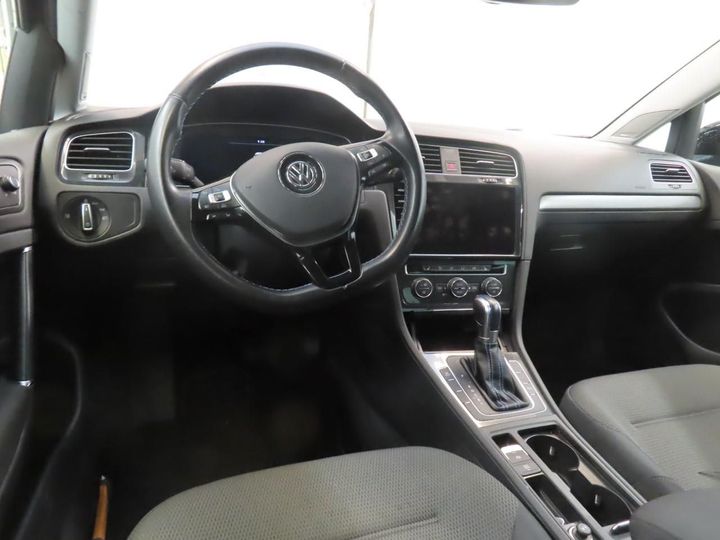 WVWZZZAUZJ8904829  volkswagen e-golf 2018 IMG 3