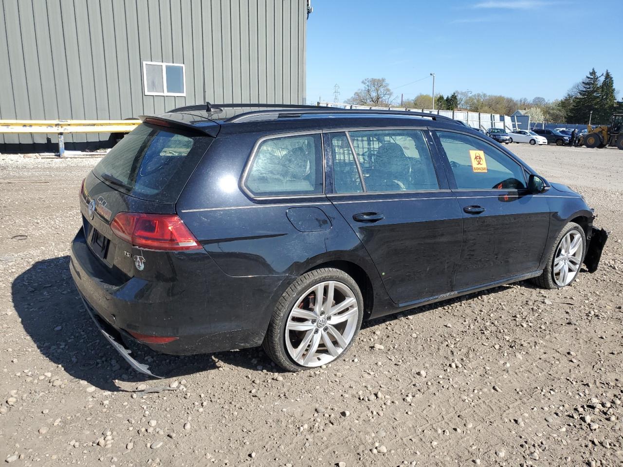 3VWC17AU2HM502115  volkswagen golf 2016 IMG 2