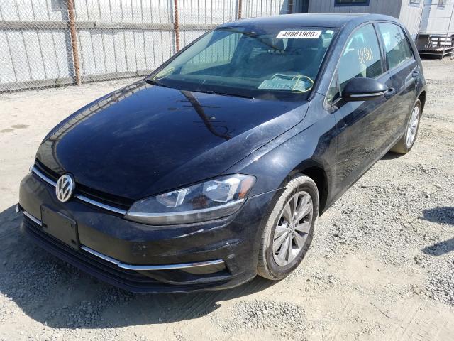 3VWG17AU8JM250653  volkswagen  2018 IMG 1