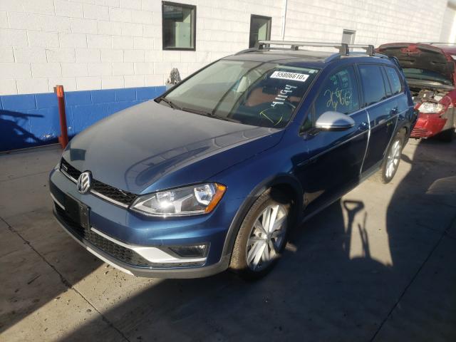 3VWH17AU1HM524743  volkswagen golf 2017 IMG 1