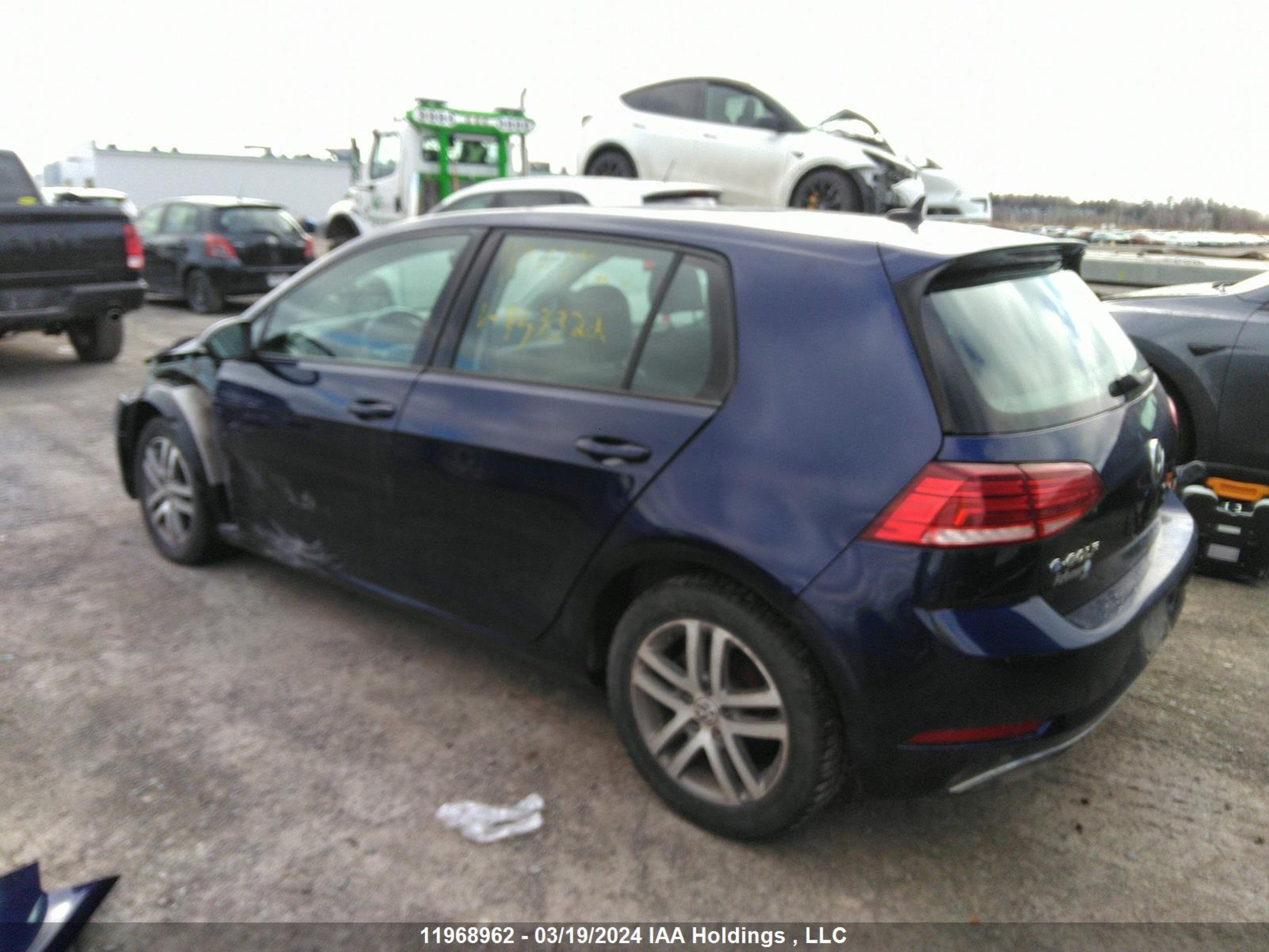 WVWPR7AU8HW953322  volkswagen golf 2017 IMG 2