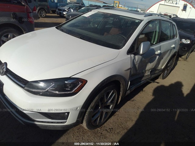 3VWH17AU4KM505272  volkswagen golf 2018 IMG 1