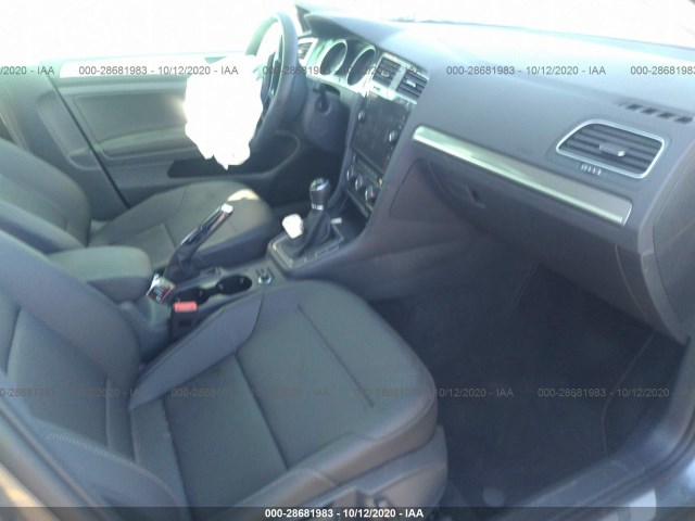 3VWM17AU5KM504338  volkswagen golf 2018 IMG 4