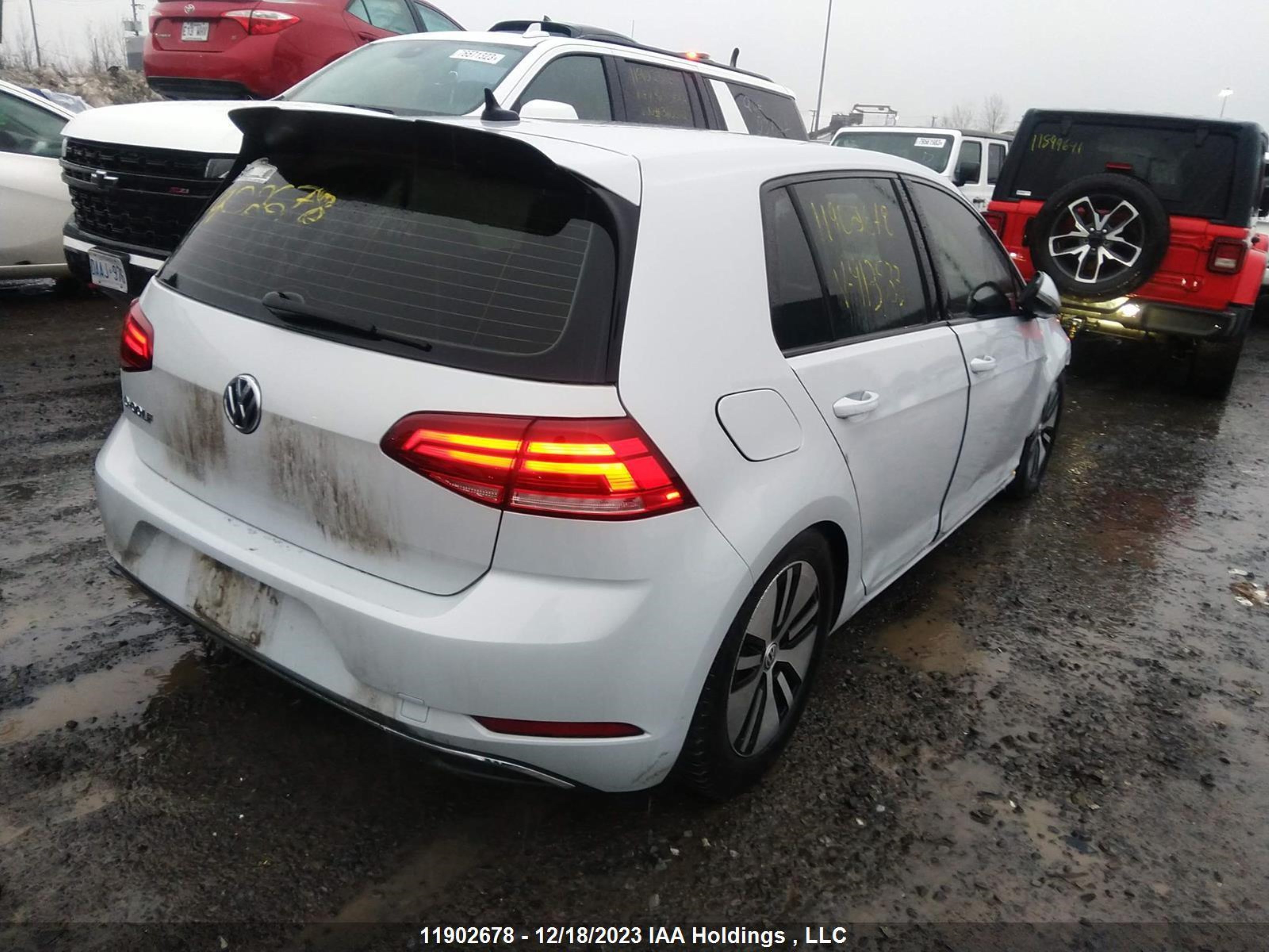 WVWPR7AU0JW913533  volkswagen golf 2018 IMG 3