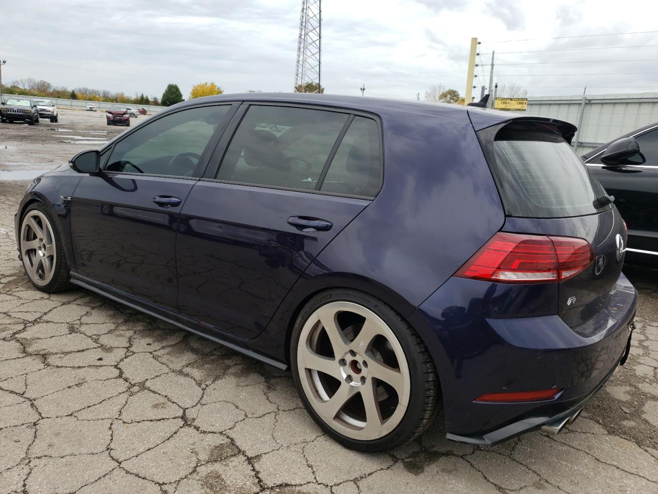 WVWVA7AU0KW203175  volkswagen golf 2019 IMG 1