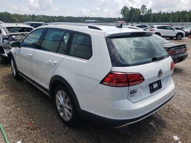 3VWH17AU0JM753288  volkswagen  2018 IMG 2