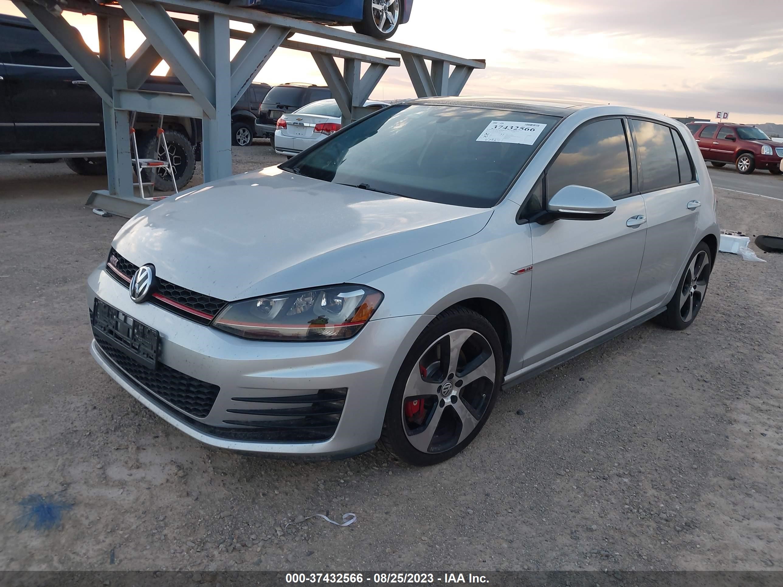 3VW547AU5GM041944  volkswagen golf gti 2015 IMG 1