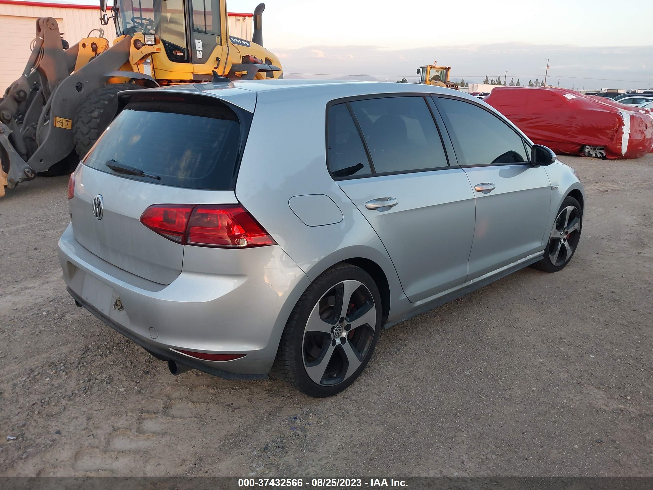 3VW547AU5GM041944  volkswagen golf gti 2015 IMG 3