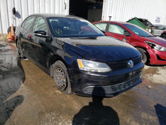 3VWD17AJ1EM381583  volkswagen  2014 IMG 0