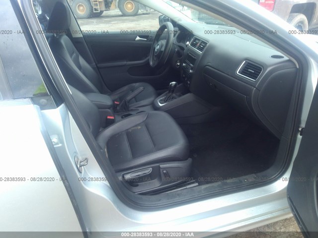 3VWD17AJ2EM364095  volkswagen  2014 IMG 4