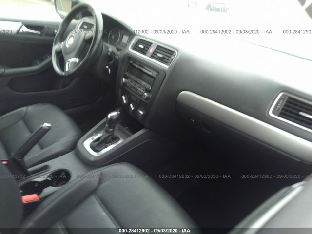 3VWD17AJ2EM378515  volkswagen  2014 IMG 4