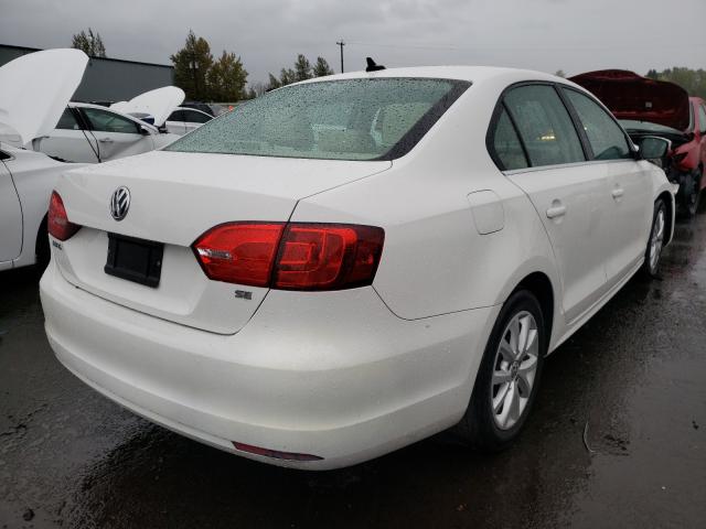 3VWD17AJ3EM361738  volkswagen  2014 IMG 3