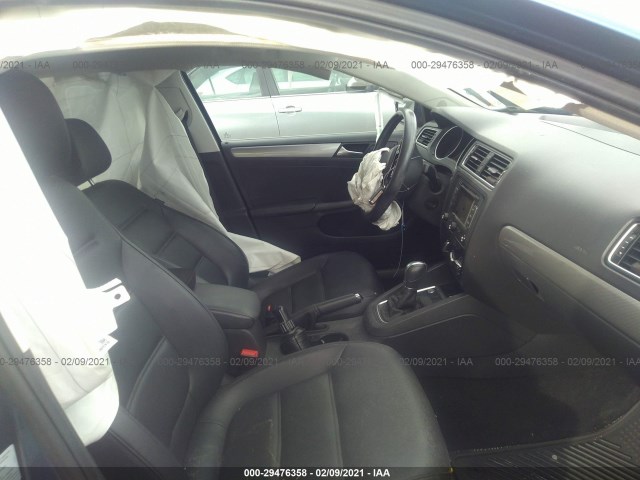 3VWD17AJ6FM235052  volkswagen  2015 IMG 4