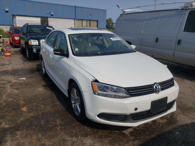 3VWLL7AJ1EM428178  volkswagen  2014 IMG 0