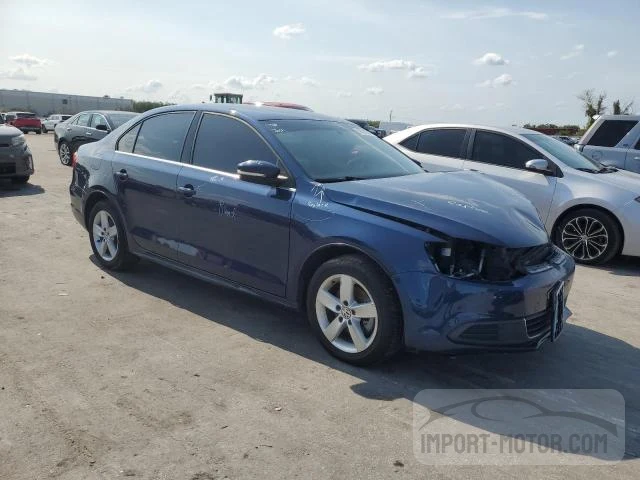 3VWLL7AJ9EM309374  volkswagen jetta 2014 IMG 3